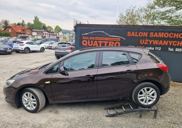 Opel Astra cena 37900 przebieg: 121200, rok produkcji 2014 z Rybnik małe 407